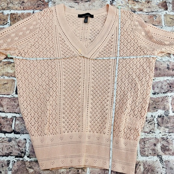 White House Black Market Blush Pointelle V-Neck Knit Sweater Women's Large - Picture 8 of 16